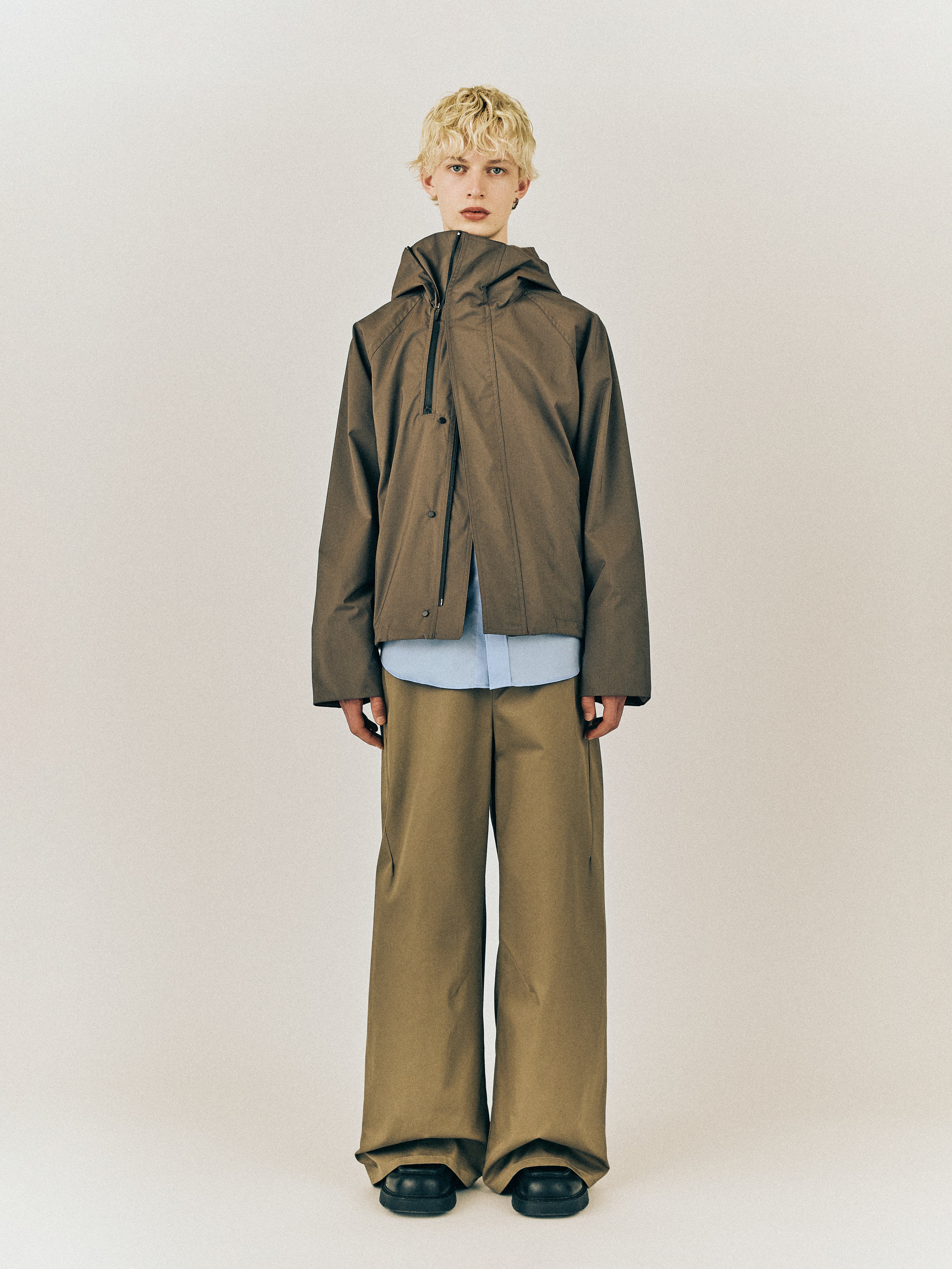 グ*ト様 VujaDe ISAAC TECH CHINO PANTS IN BL ISAAC TECH CHINO PANTS IN KHAKI BROWN – VUJA DÉ