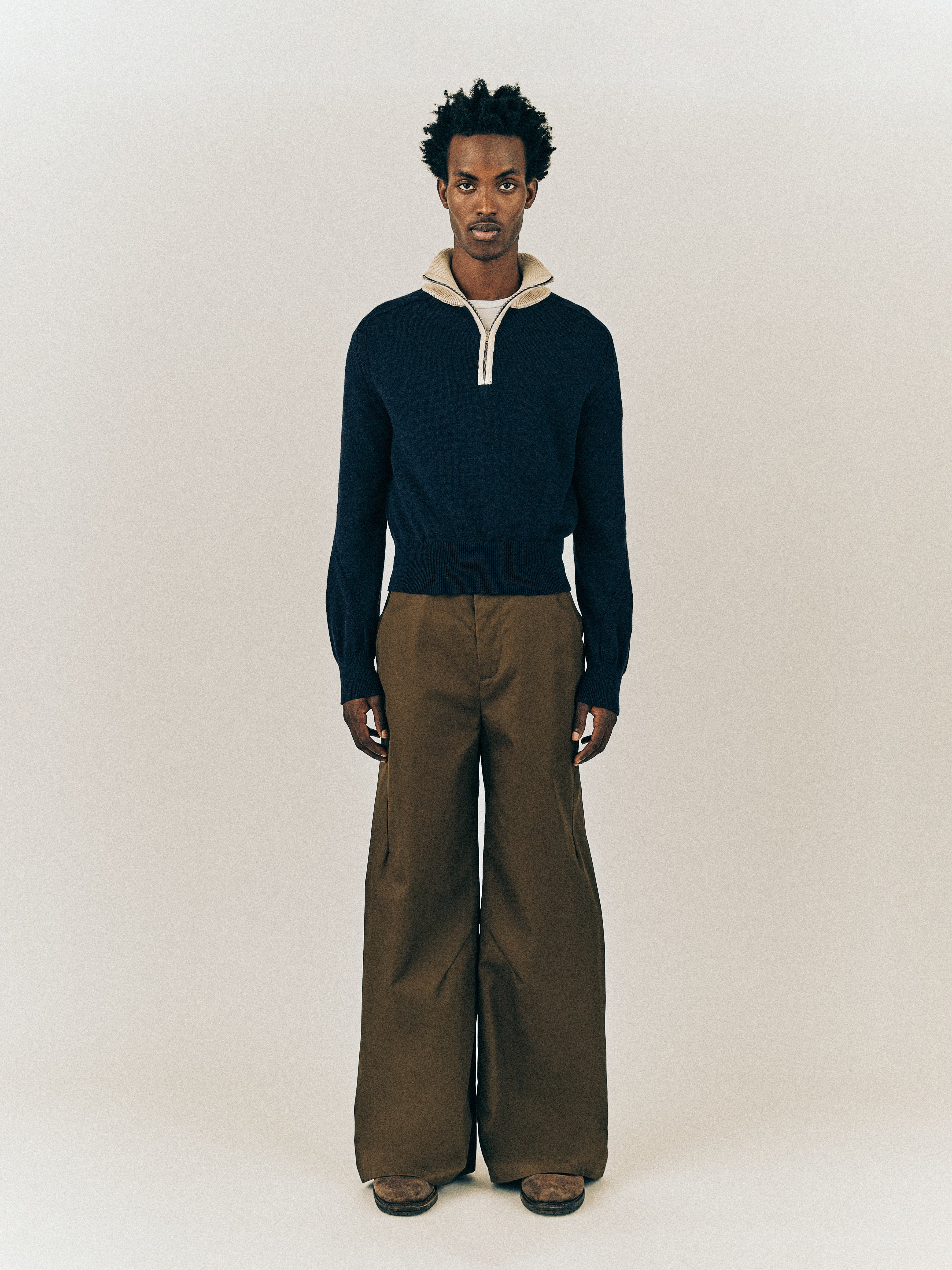 パンツ vujade ISAAC TECH CHINO PANTS IN BLACK More in depth video on the Vuja De Issac Tech Chino Pants