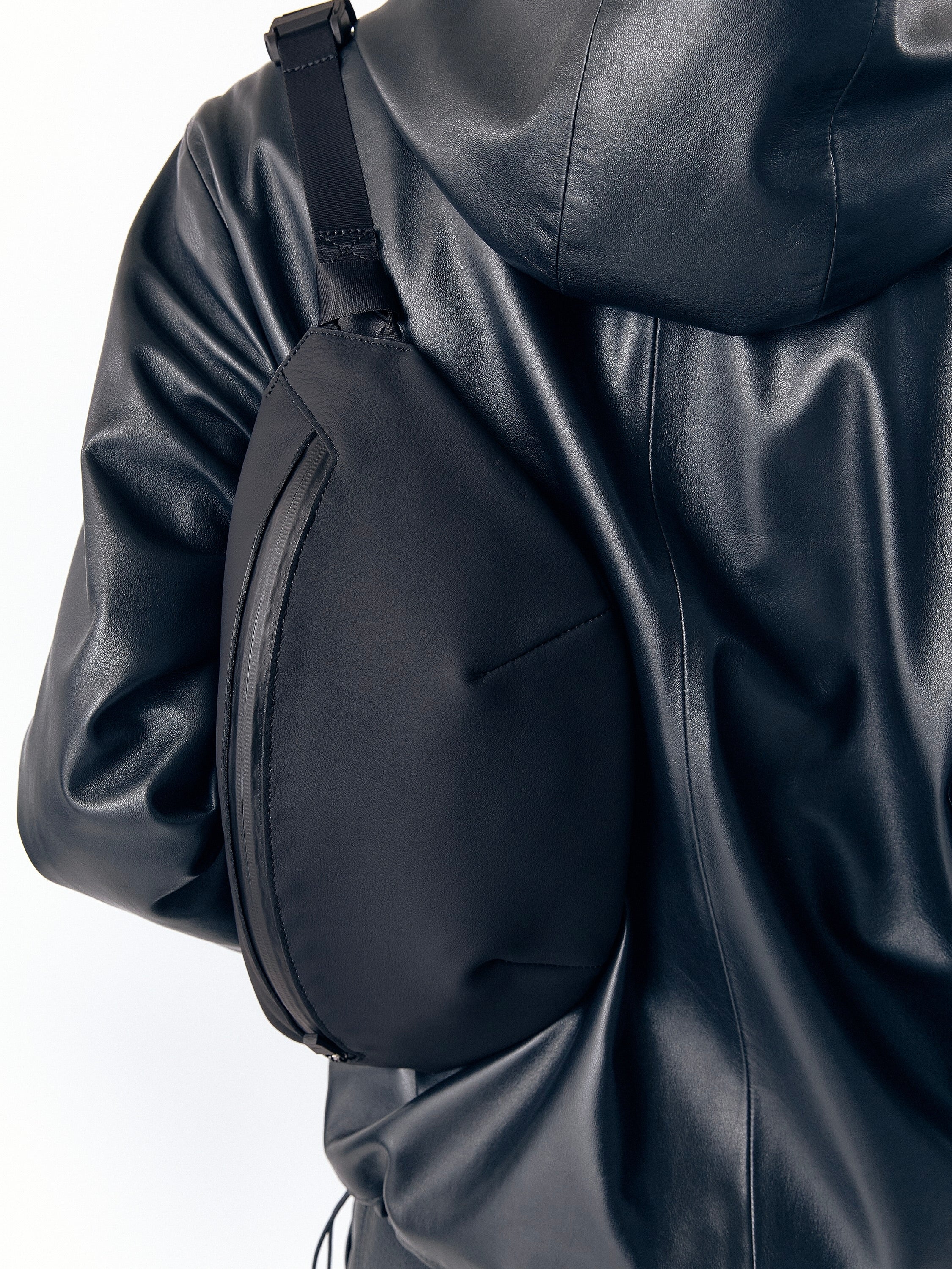 バッグ Vuja De Marcel Waist Bag MARCEL WAIST BAG IN RUBBERIZED CALFSKIN – VUJA DÉ