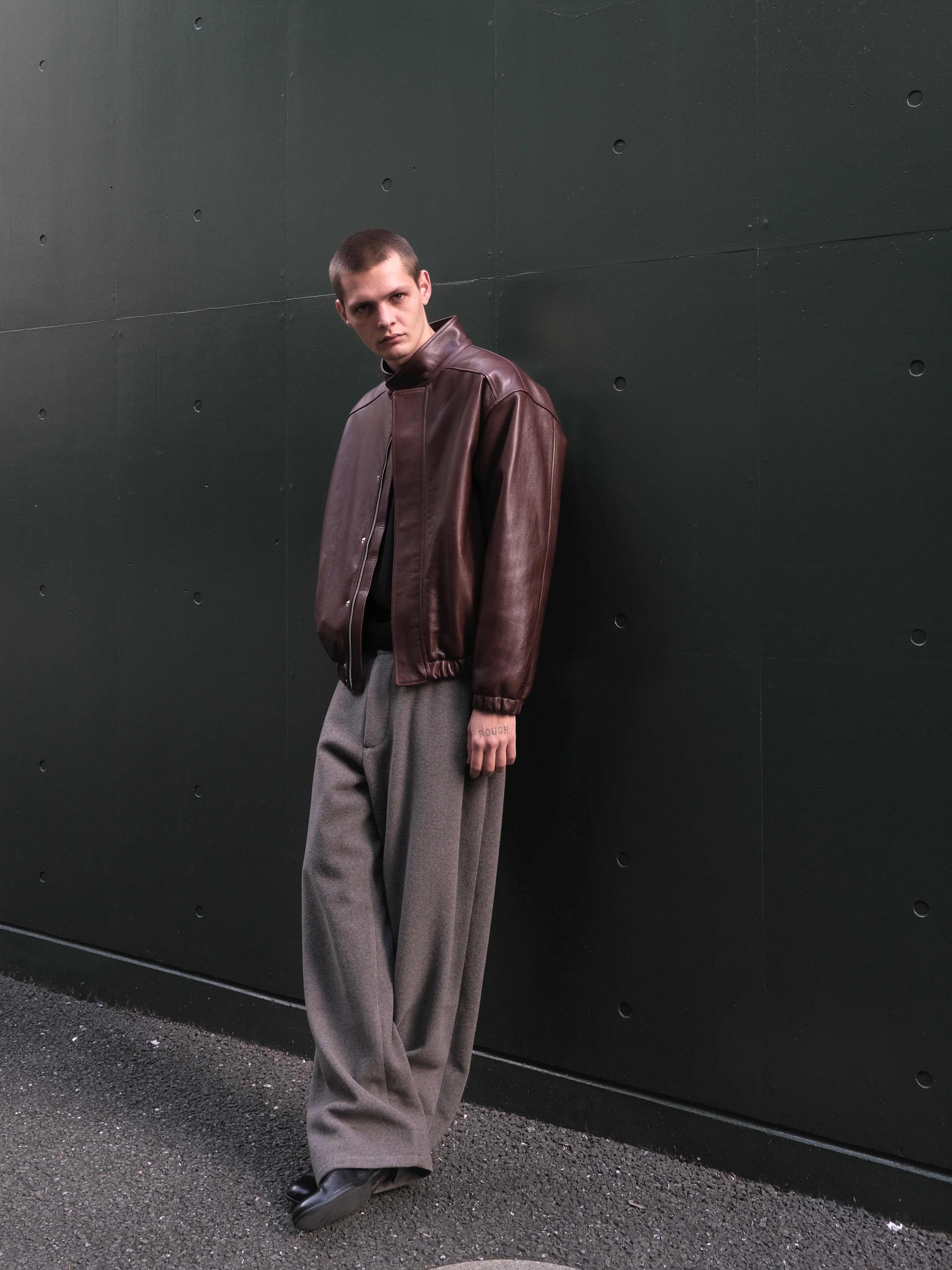 パンツ Tasso Ella Two tuck Slacks Wool/Cashmere Two-Tuck Pocket Trousers in Wool/Cashmere – VUJA DÉ