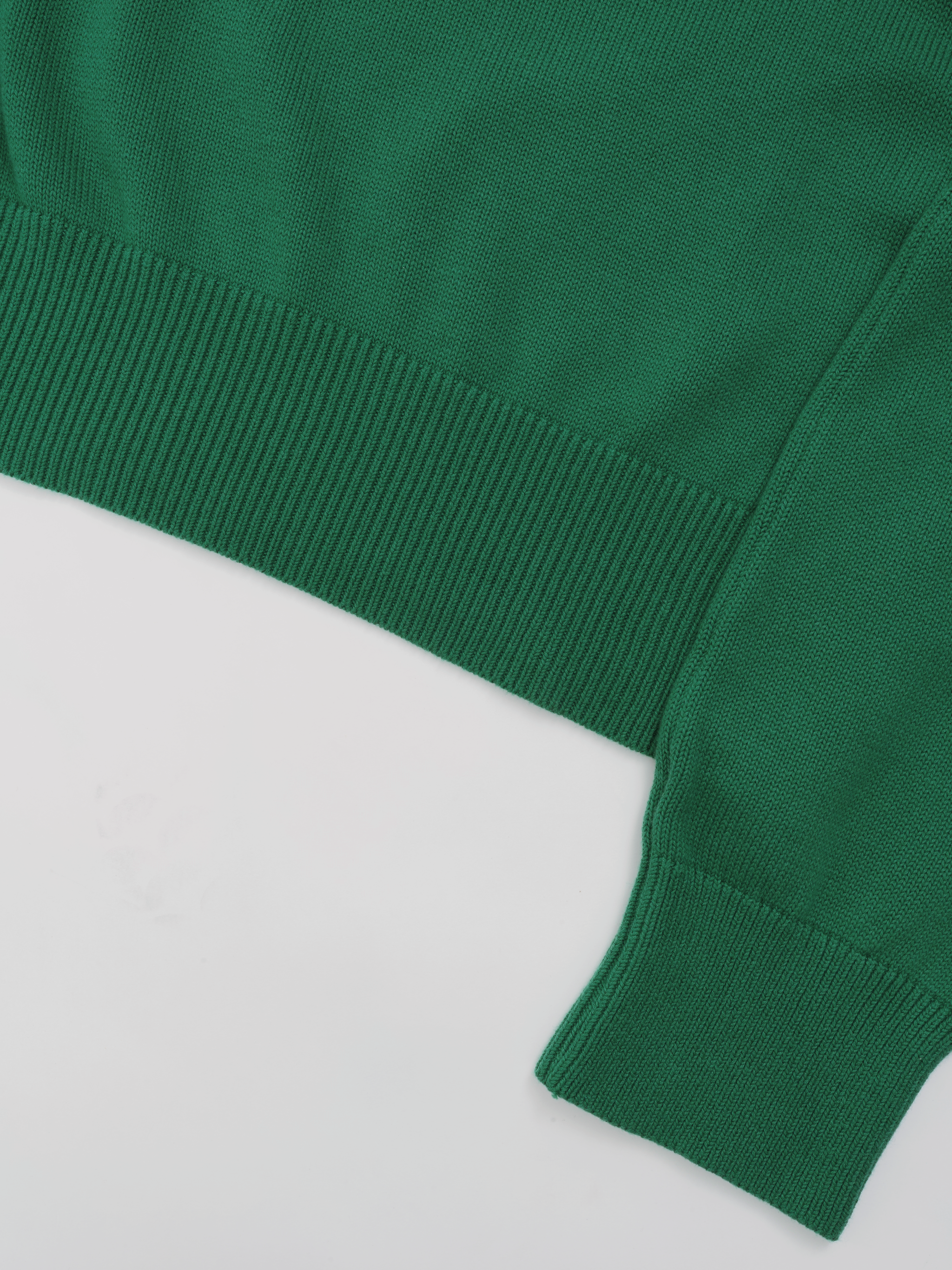 トップス VUJA DE THE \" PIEGE \" CASHMERE SWEATER The “Piege” Cashmere Blend Sweater in Napier green – VUJA DÉ