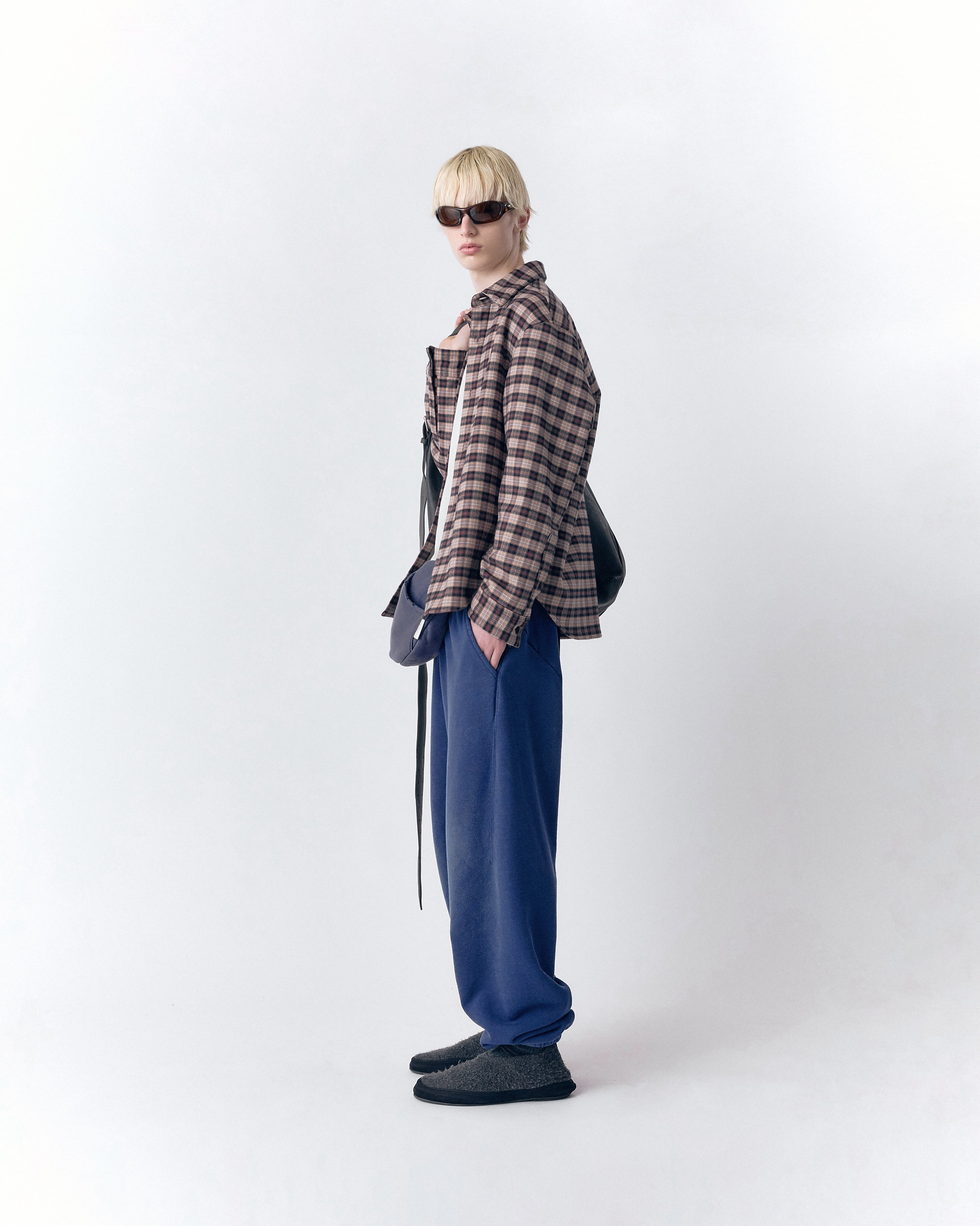 AXEL SUNFADED SWEATPANTS IN SUPIMA COTTON – VUJA DÉ AXEL SUNFADED SWEATPANTS IN SUPIMA COTTON – VUJA DÉ