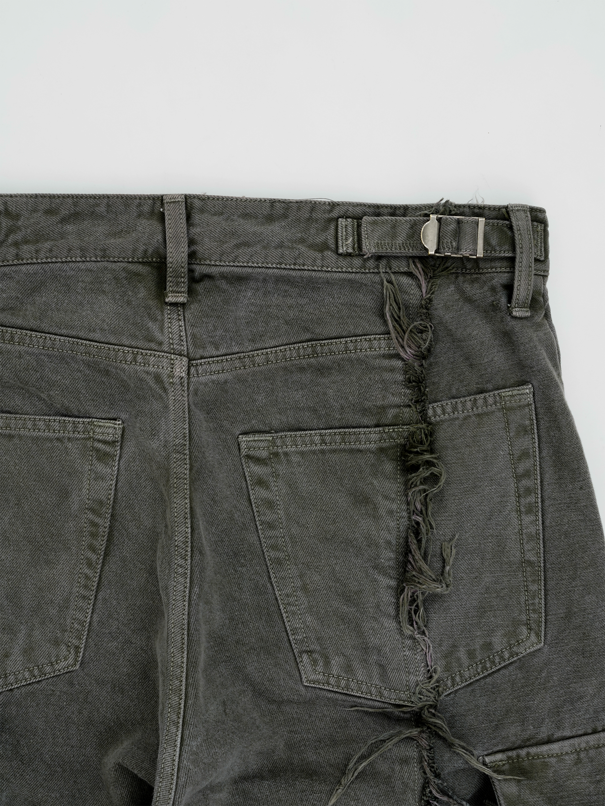 パンツ VUJADE007 Diviser Cargo Pants Vuja de The “Diviser” Inside-Out Denim Cargo Pants – VUJA DÉ