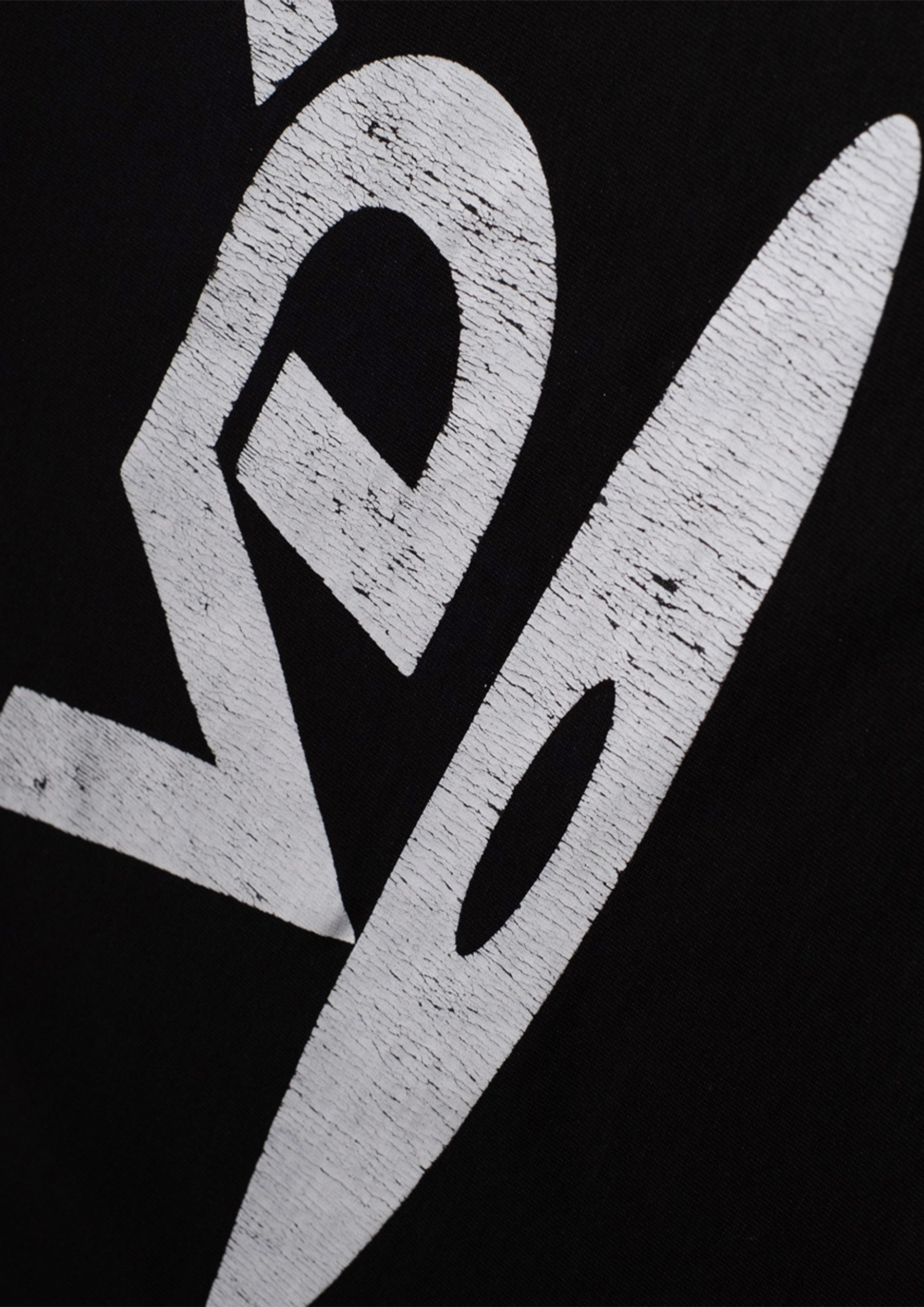 DARTED LOGO T-SHIRT (BLACK) – VUJA DÉ